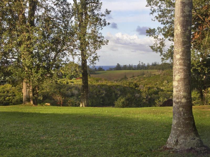 Castaway Norfolk Island Hotel Burnt Pine Exterior foto